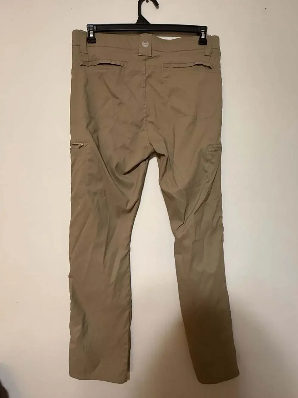 Wrangler All Terrain Cargo Pants Size 34x32 Tan Nylon Performance Stretch